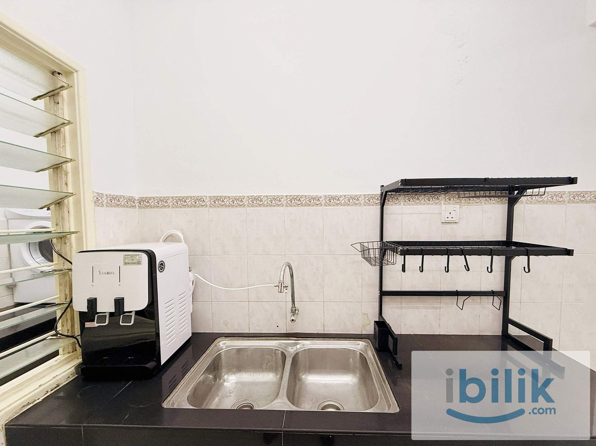 🔥MUST VIEW ROOM!🔥PREMIUM BALCONY ROOM🏡NEAR TO IKEA & THE CURVE 🛍️ - Image 6