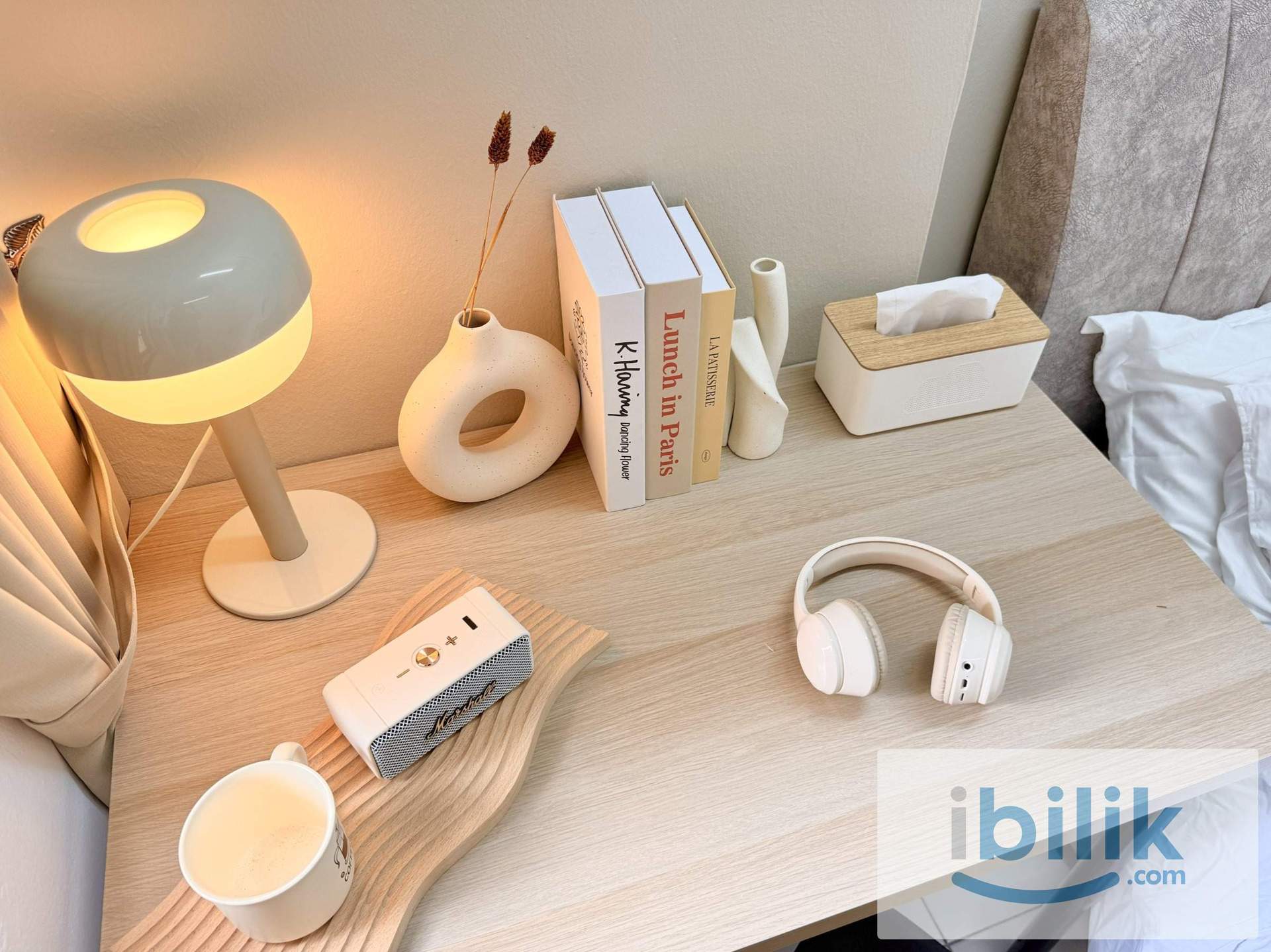 😱 PREMIUM QUEEN ROOM!! WORK FROM HOME FRIENDLY 🎉 EASY ACCESS TO LDP HIGHWAY 🚗 - Image 8