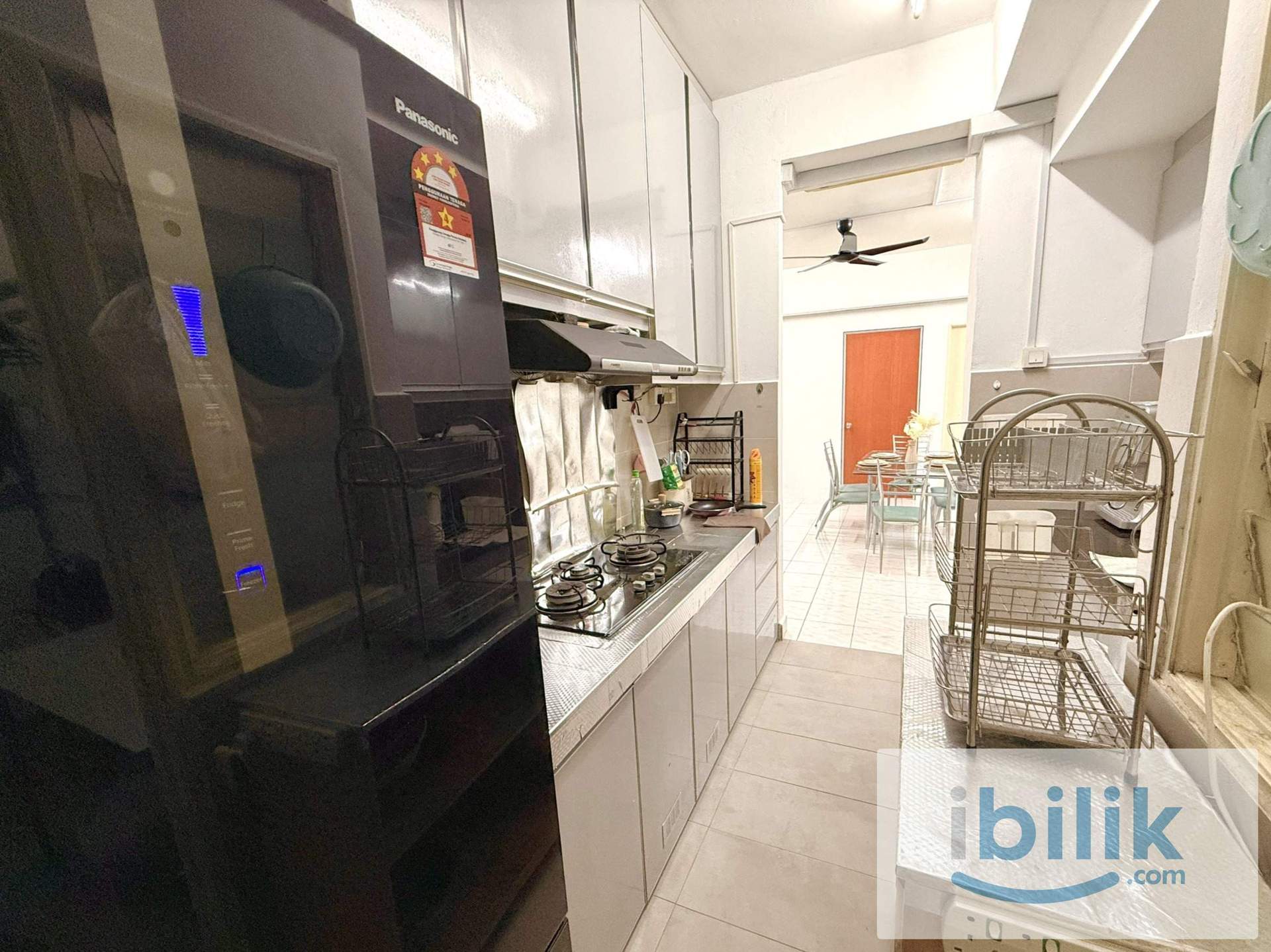 🏡 QUEEN ROOM IN GOLDEN HEIGHT ELITE APARTMENT 😍 EASY ACCESS TO LDP HIGHWAY 🚗 - Image 10