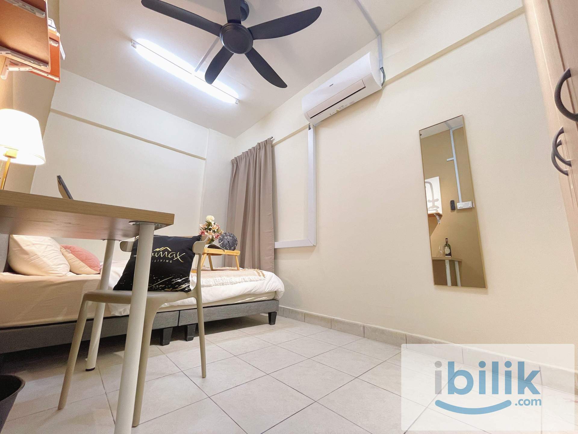 🌈YOUR DREAM ROOM IS IN HERE!🎉 PREMIUM QUEEN ROOM! NEAR TO IKEA & THE CURVE 🛍️ - Image 6