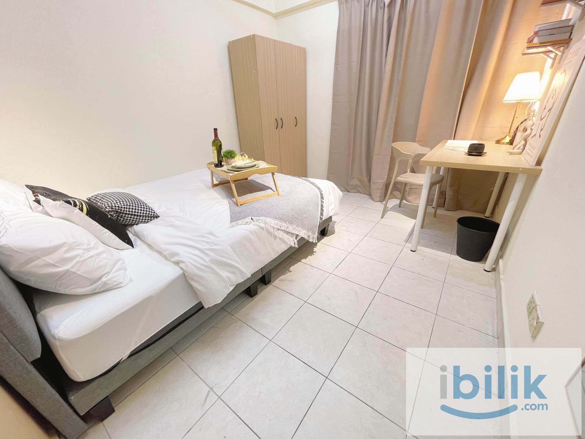 🏡 MASTER ROOM IN KOTA DAMANSARA😍 WORK FROM HOME FRIENDLY💻 - Image 2
