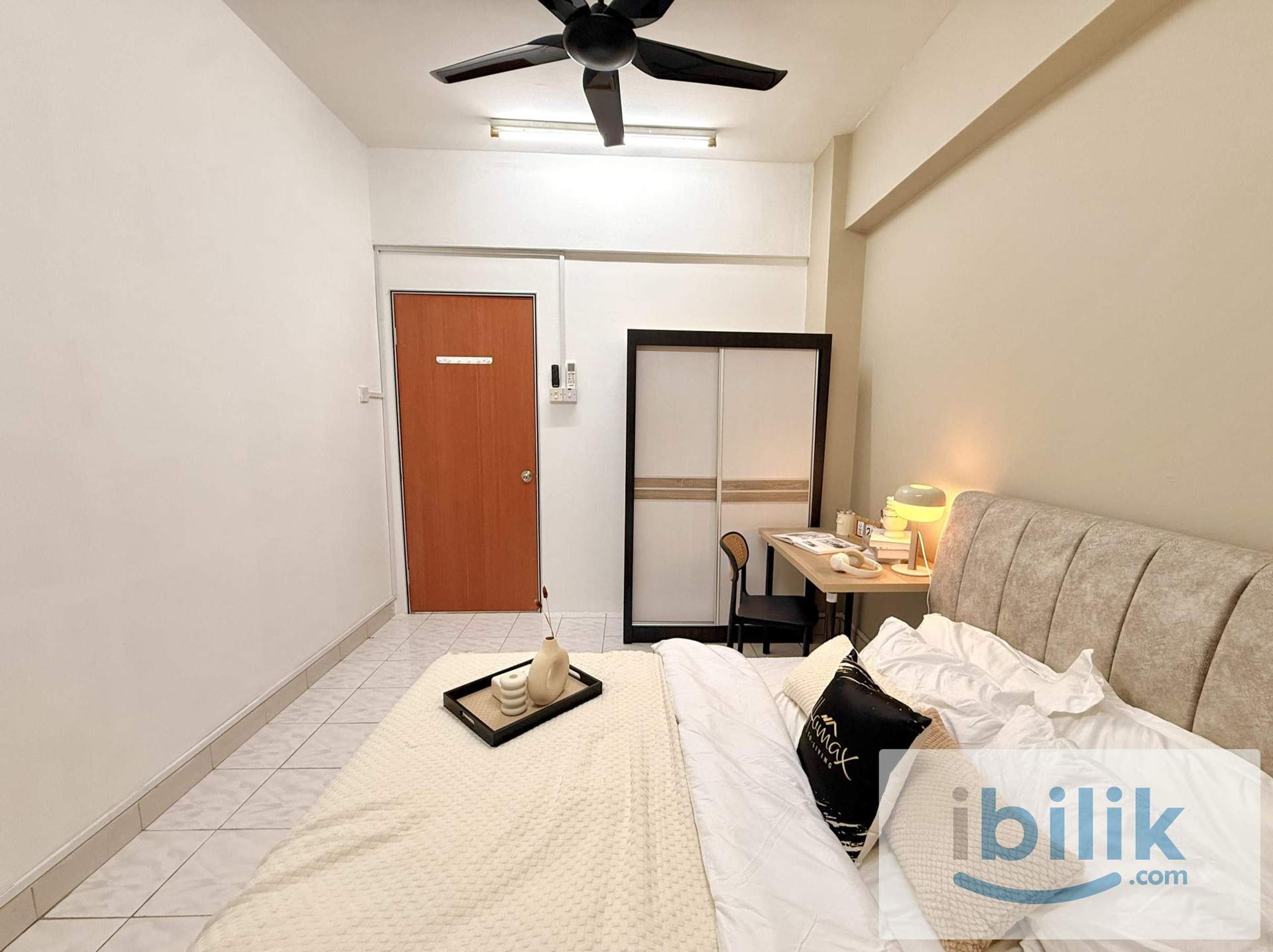 🎉BEST ROOM IN TOWN!🎊PREMIUM QUEEN ROOM IN PUCHONG! - Image 2