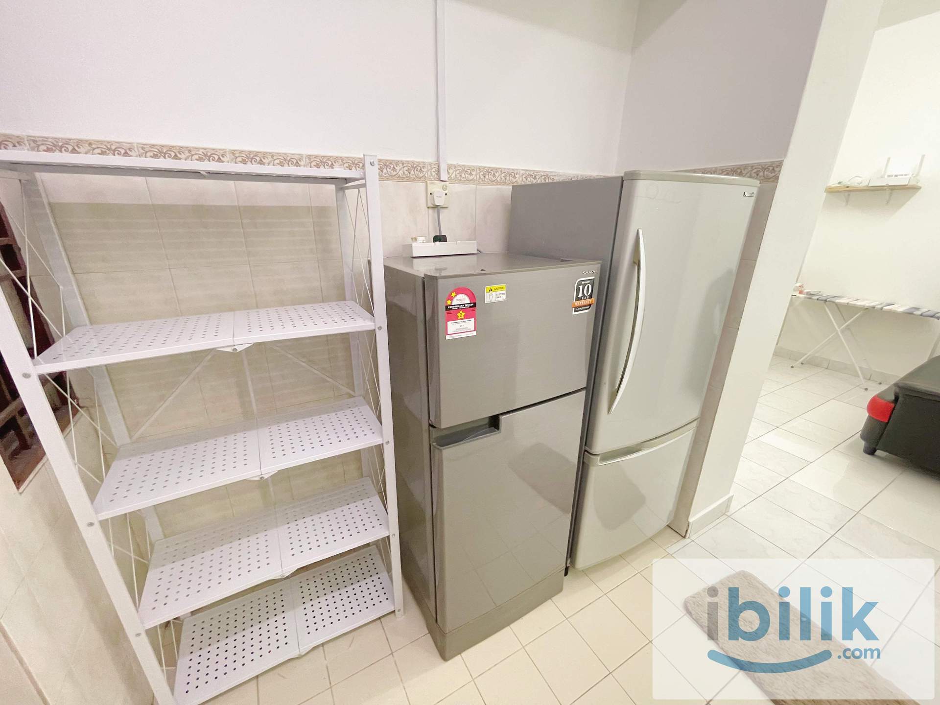 🌈YOUR DREAM ROOM IS IN HERE!🎉 PREMIUM MASTER ROOM! NEAR TO IKEA & THE CURVE 🛍️ - Image 8