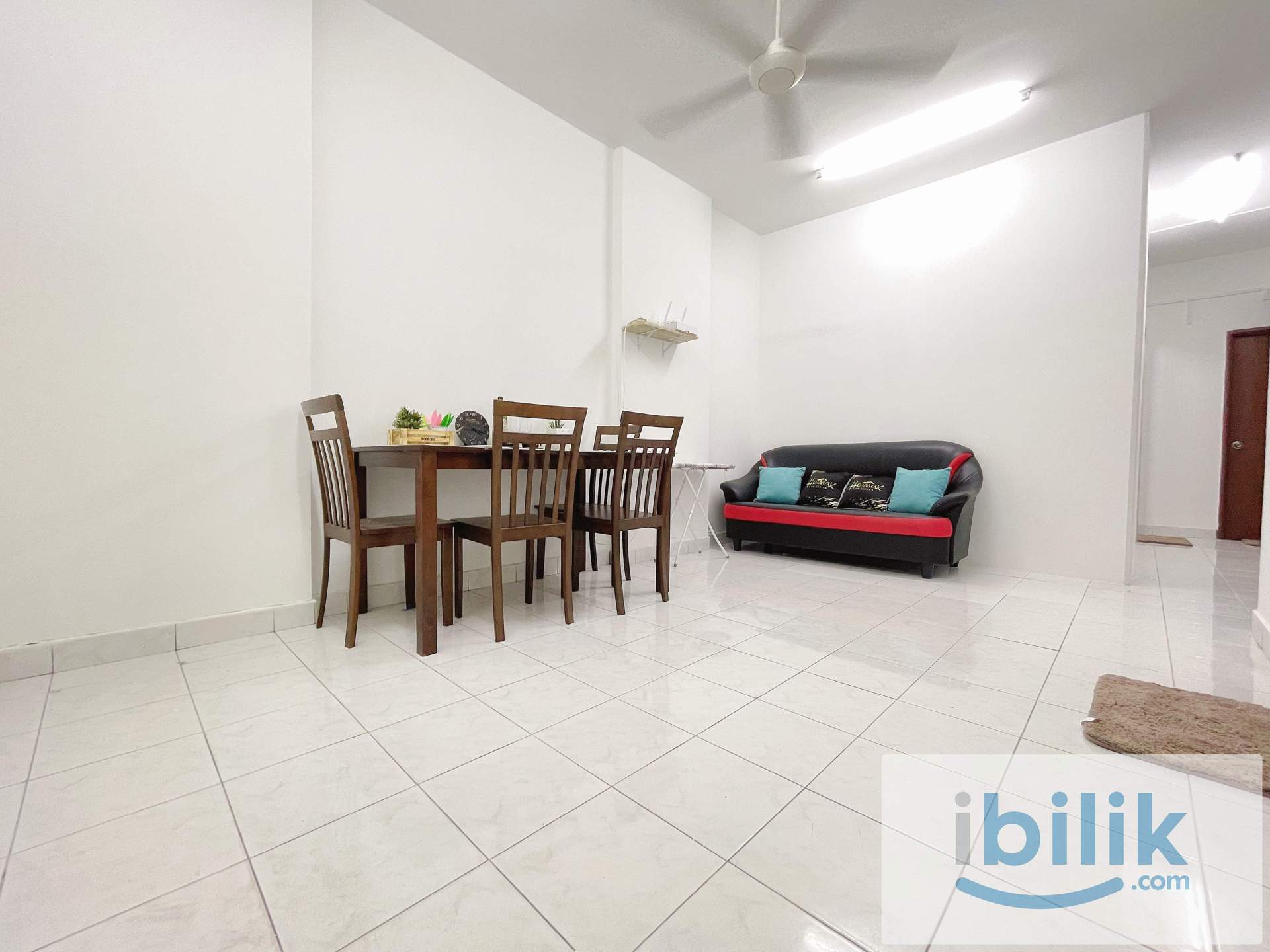 😱 PREMIUM BALCONY ROOM!! WORK FROM HOME FRIENDLY 🎉 WALKING DISTANCE TO MRT MUTIARA DAMANSARA 🚅 - Image 10