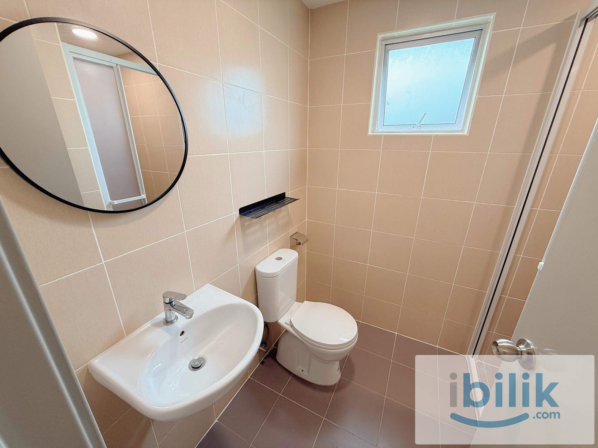 🏡 MASTER ROOM IN RAZAK CITY RESIDENCE 😍7MINS WALK TO LRT🚝 - Image 7