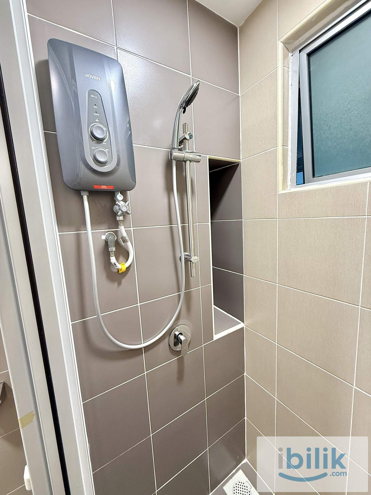 👉🏻CLICK IN NOW AND BE SURPRISED!😍 PREMIUM QUEEN ROOM IN SUNGAI BESI 🏙️ - Image 2