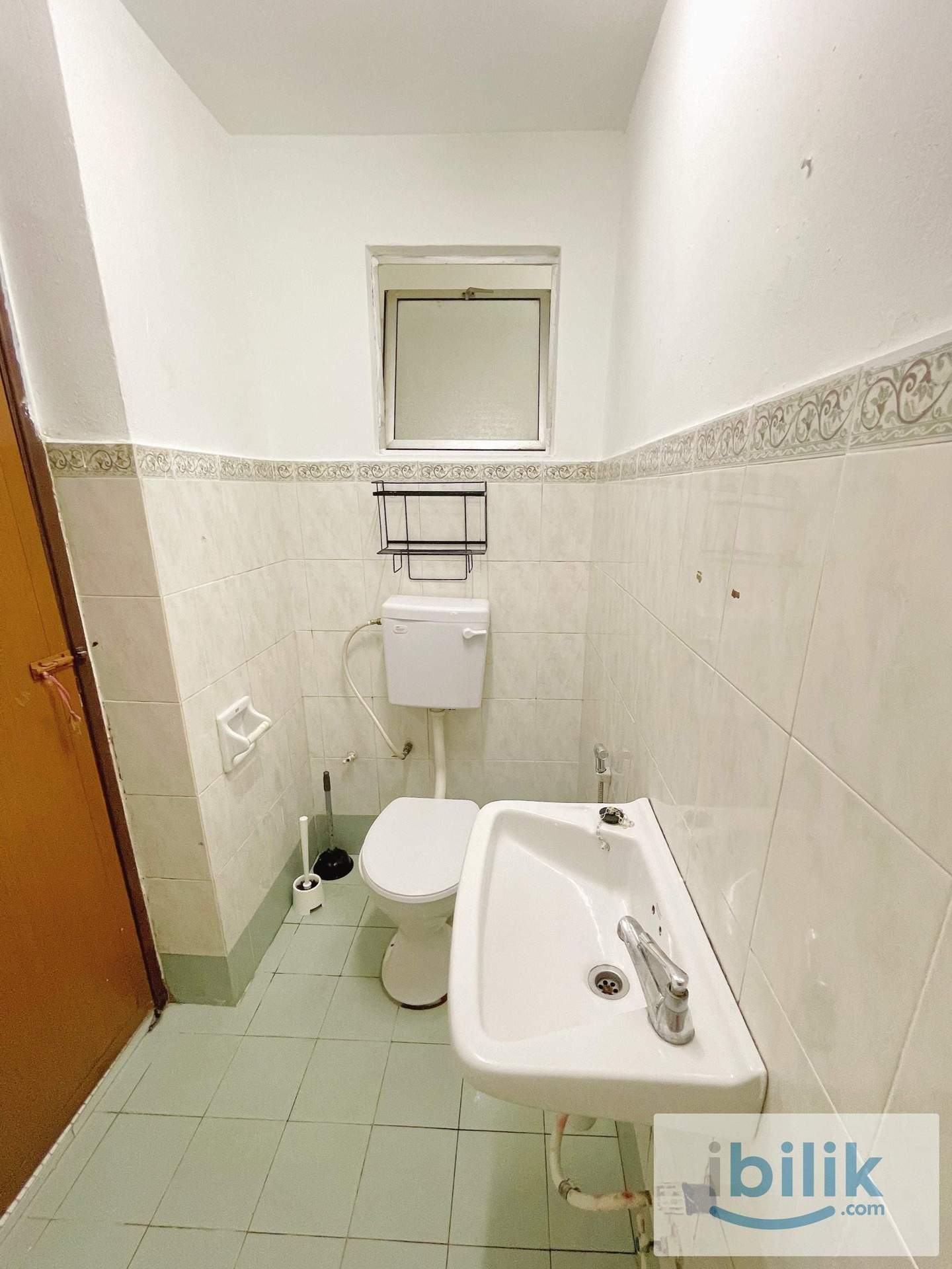 🏡MOST SOUGHT AFTER ROOM!🥰PREMIUM BALCONY ROOM! WALKING DISTANCE TO MRT MUTIARA DAMANSARA 🚅 - Image 10