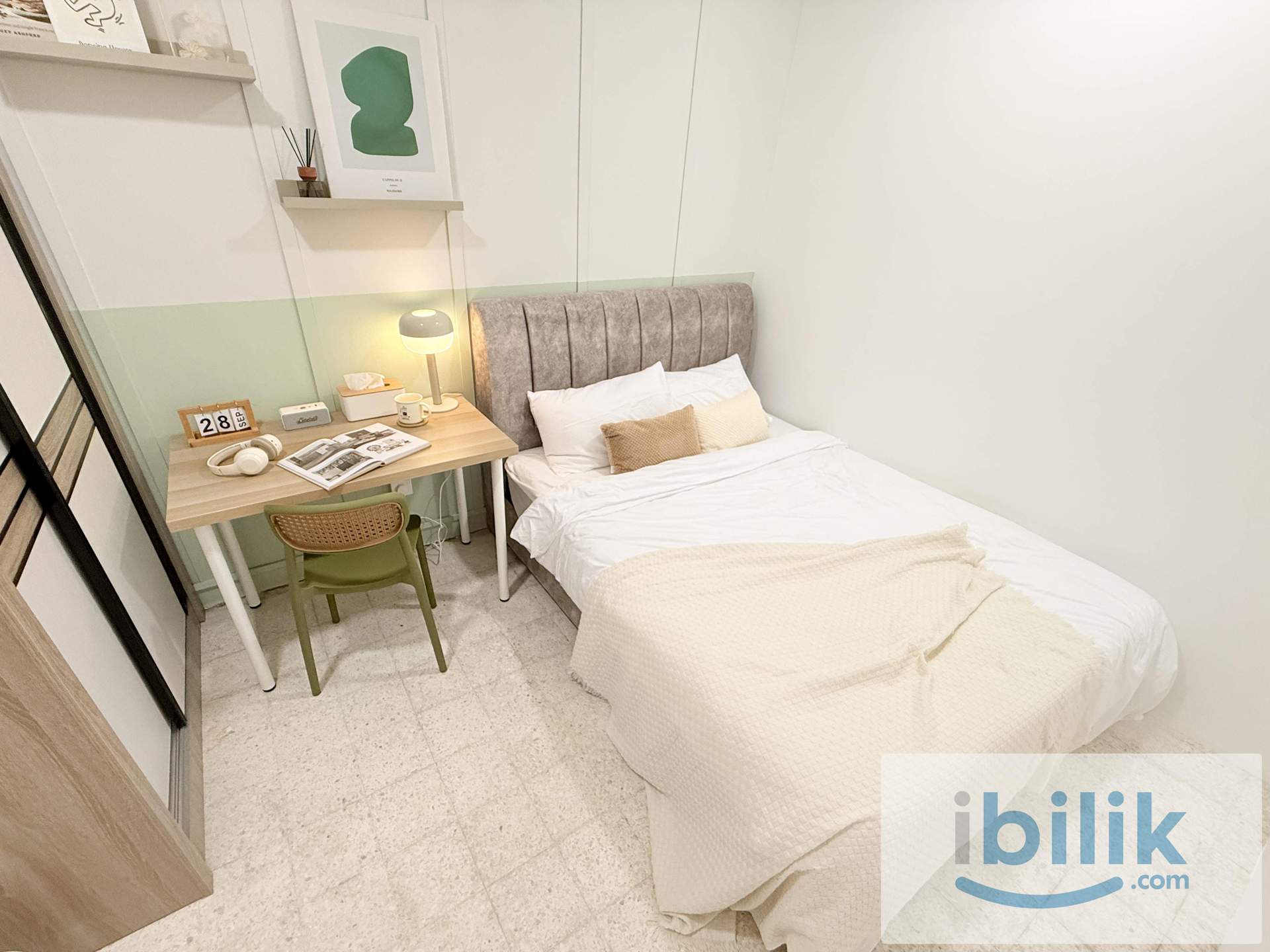 7MINS WALK TO LRT SS15 🚝 PREMIUM QUEEN ROOM FOR MIX GENDER UNIT ✨ NEAR INTI COLLEGE 🏢 - Image 1