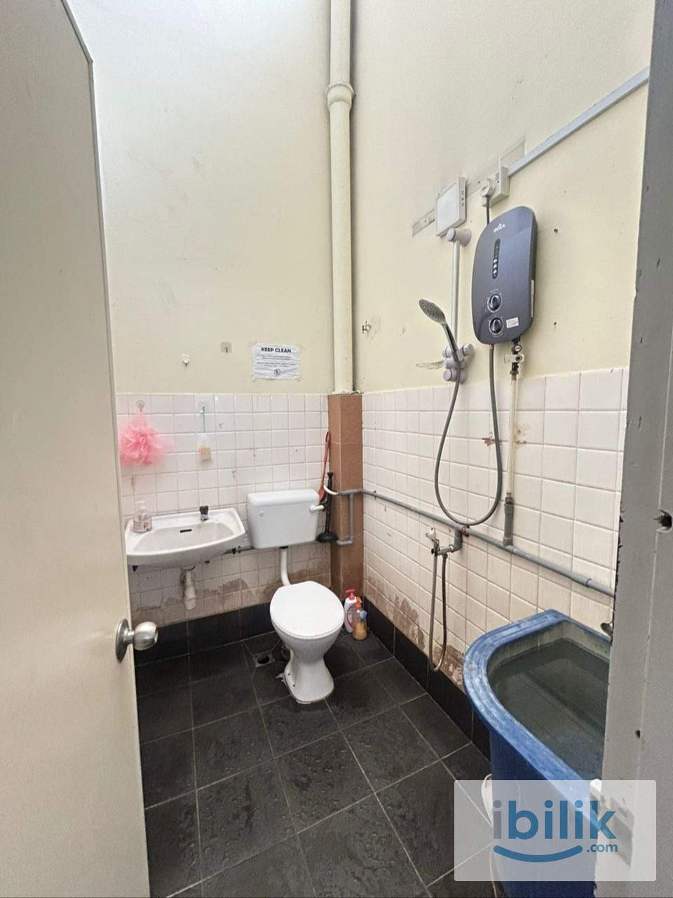 ‼️Female unit ‼️4min to Eko cheras mall😍 6min to MRT Taman mutiara 🚝  Immediate move in  - Image 2