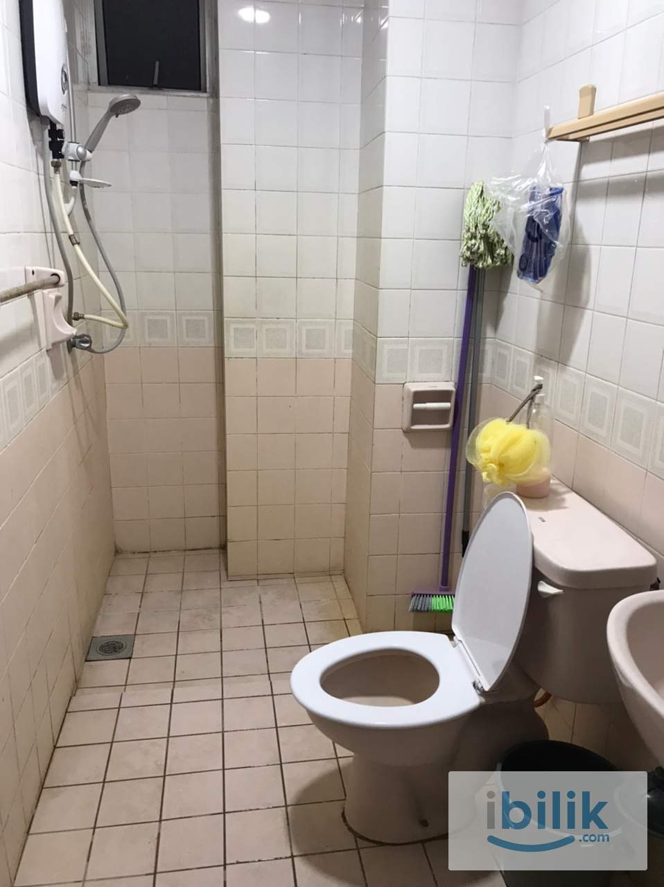 Single Room @ Maluri - Image 5