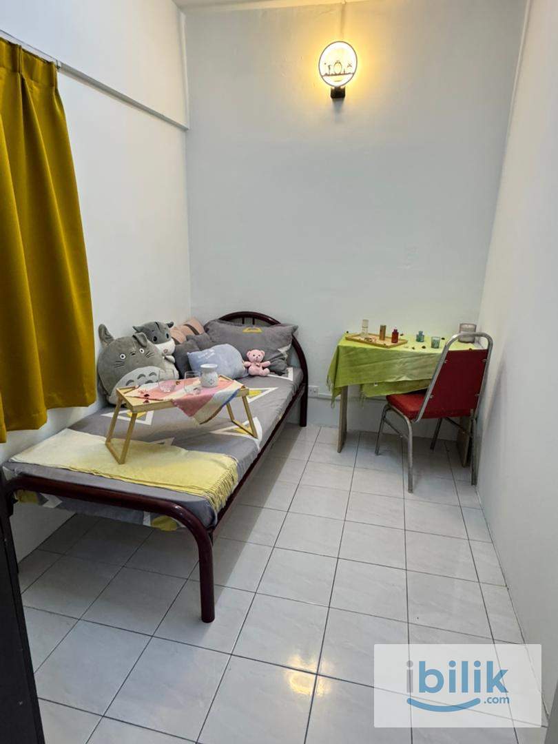 Newly Refurbrished Small Room @LRT Salak Selatan  - Image 1