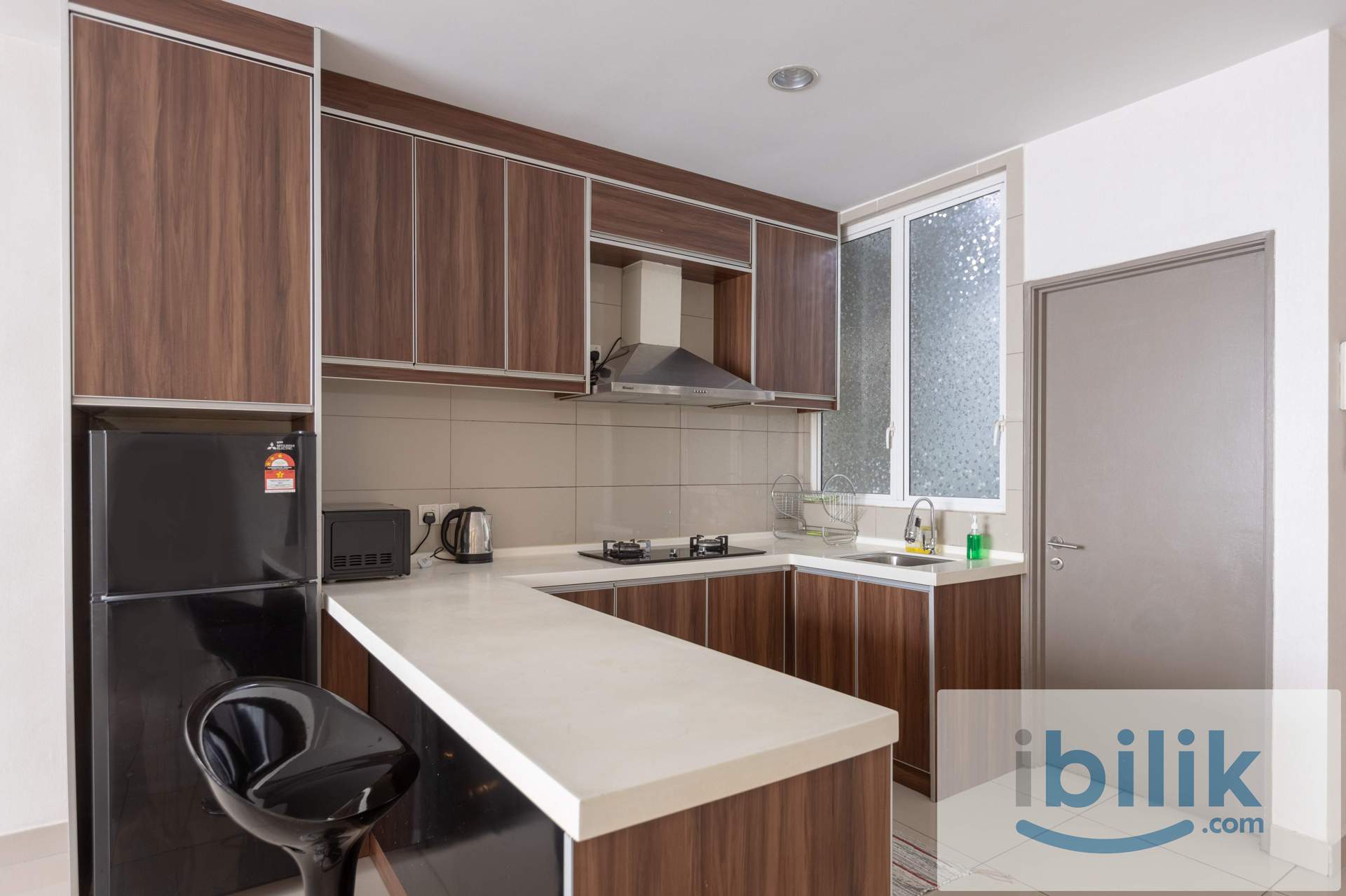 Master / Middle / Single Room Available - Image 2
