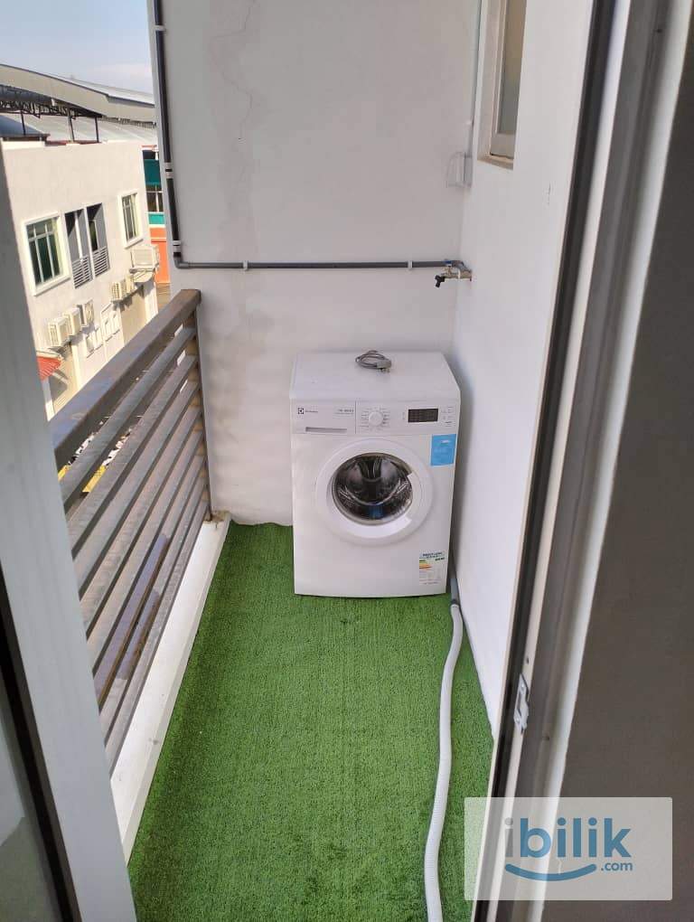Medium Room at Pulau Sebang / Tampin - Image 2
