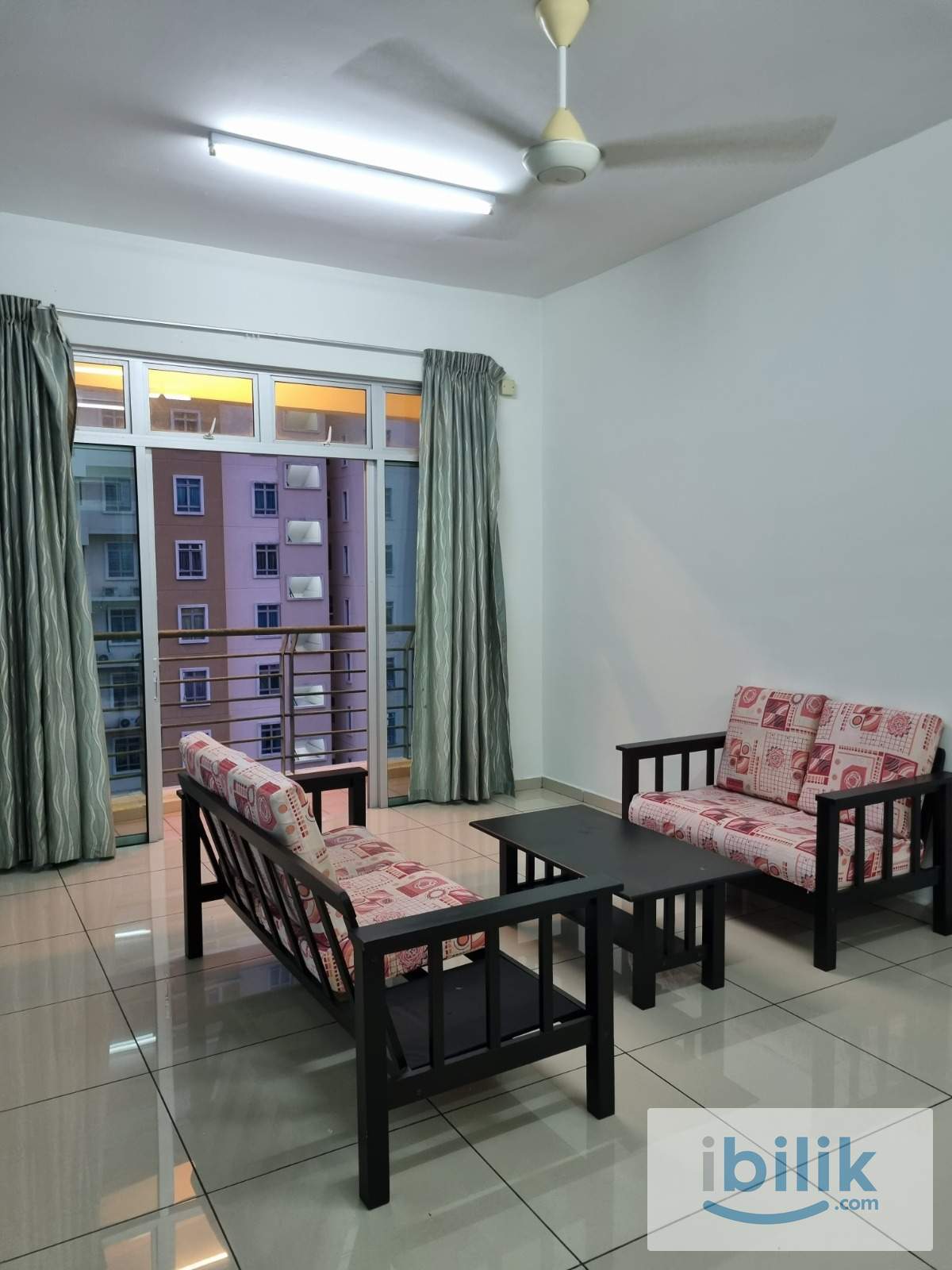 Twin Sharing Room at Ixora Apartment, Bukit Beruang, Melaka - Image 8