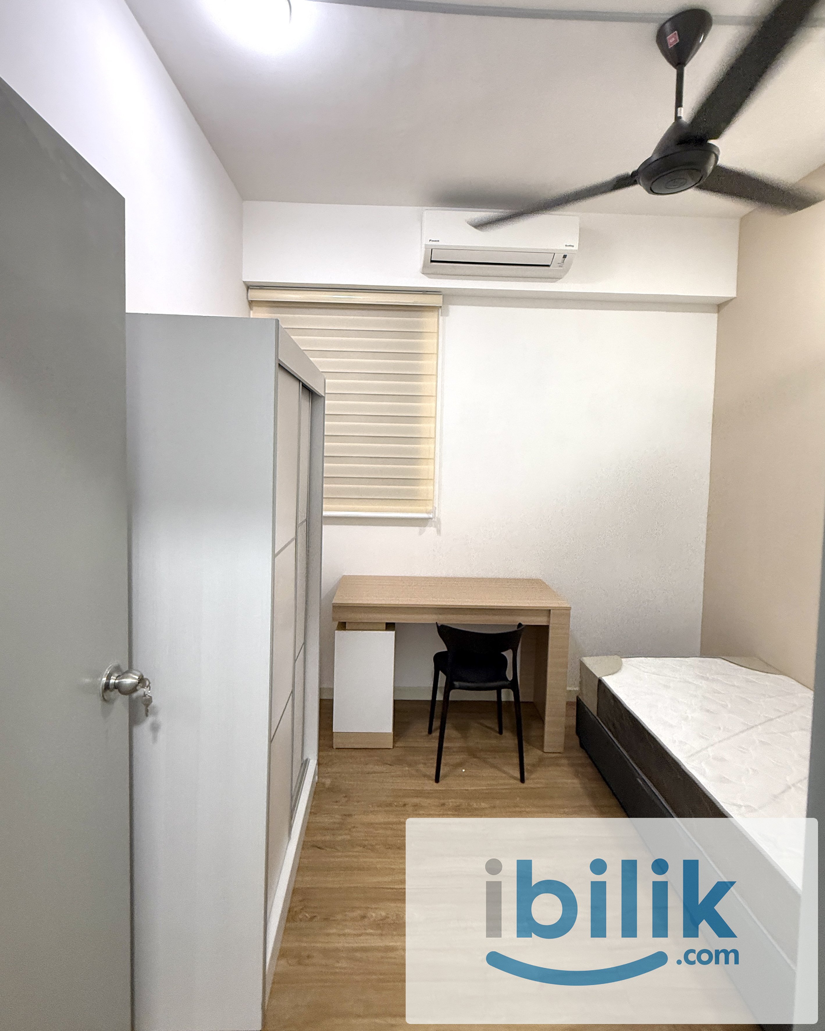 READY TO MOVE IN❗5 MINS WALK TO MRT MALURI, Single Room at M Vertica KL Residence - Image 2
