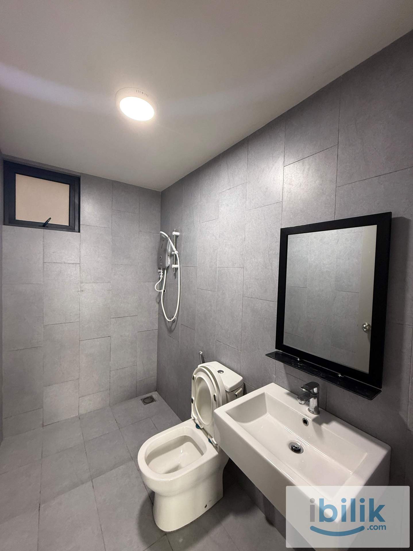 NEW FURNISHED UNIT✨5 MINS WALK TO MRT/LRT MALURI🚇Single Room, at M Vertica KL City - Image 2