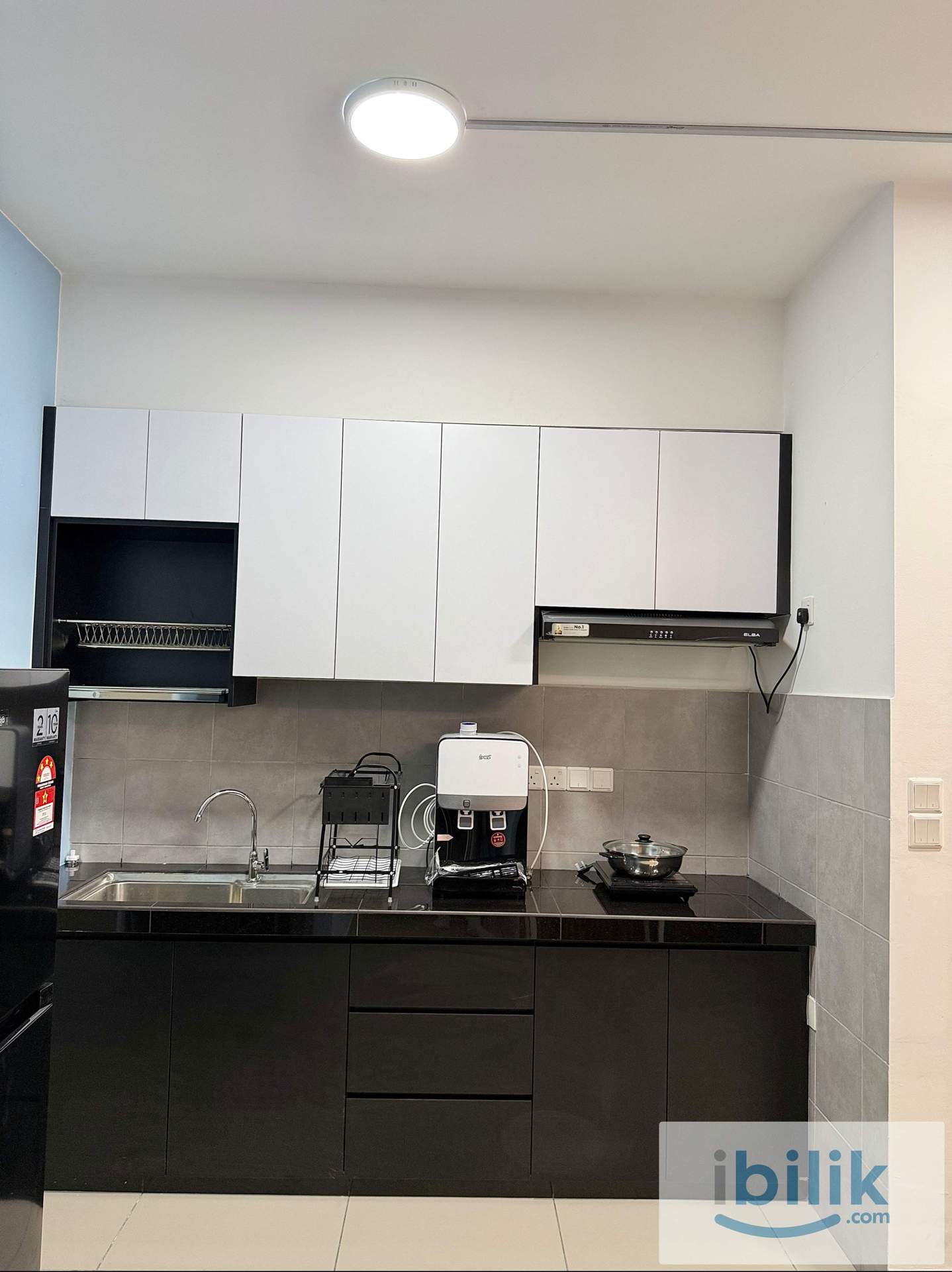 NEW FURNISHED UNIT✨5 MINS WALK TO MRT/LRT MALURI🚇Single Room, at M Vertica KL City - Image 5