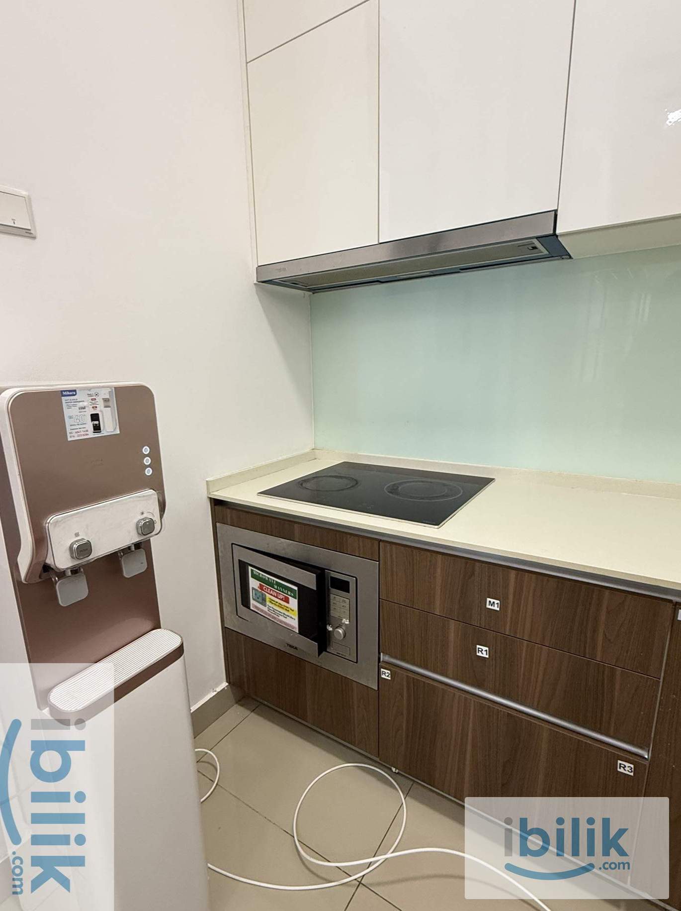 small room - Image 4