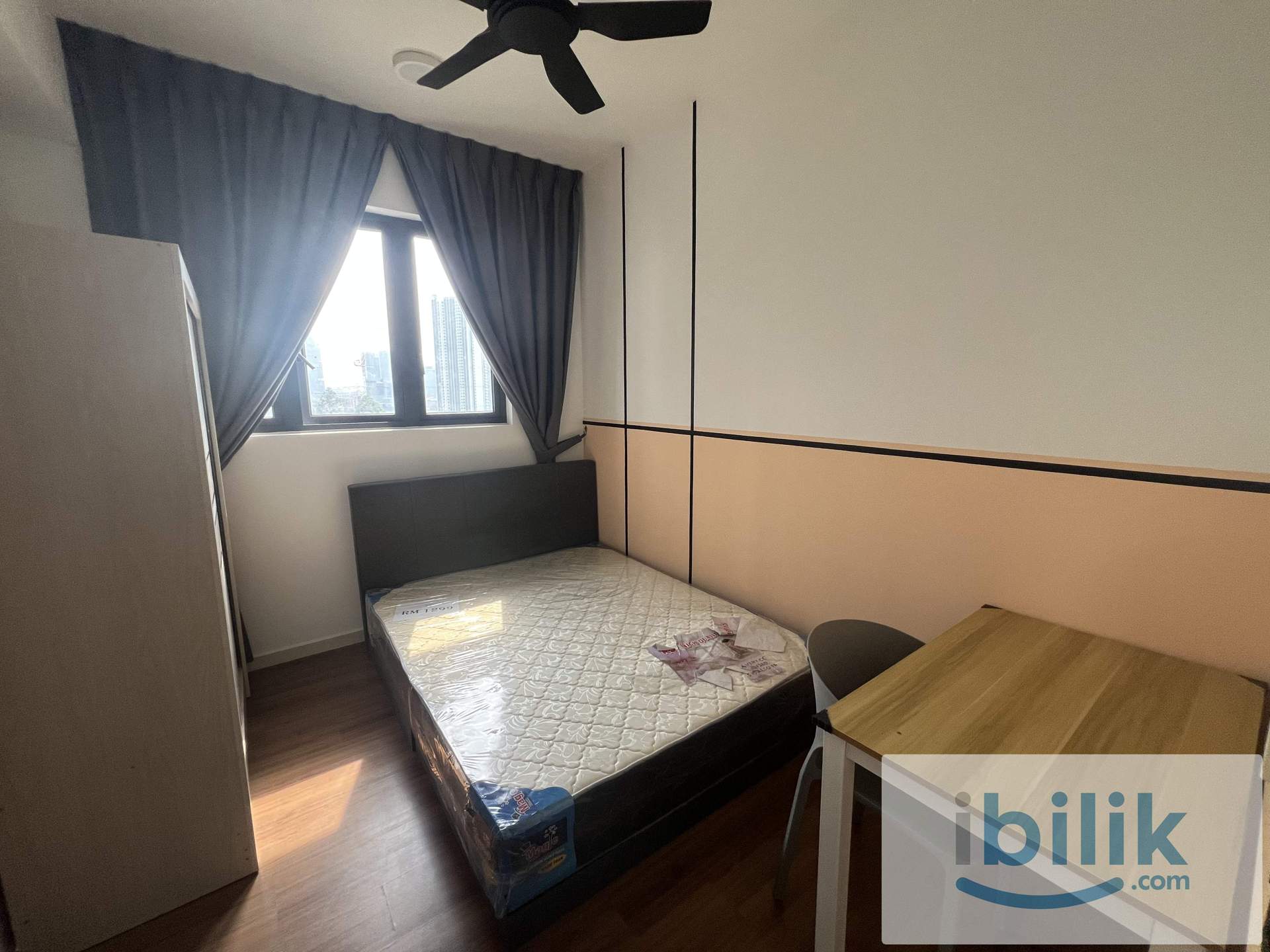 medium room - Image 1