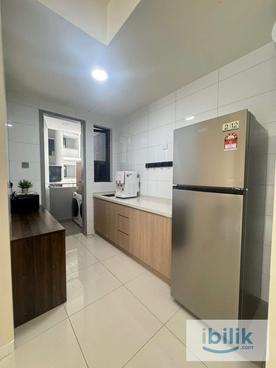 medium room - Image 4