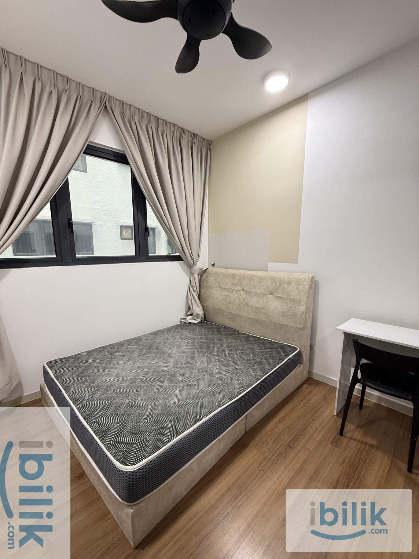 medium room - Image 1