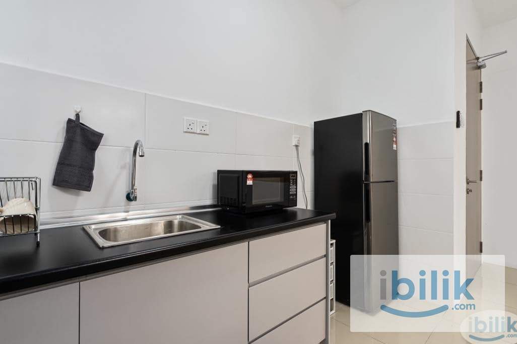 Female Master Room Beautifully Furnished Free Utilities Sentul KLCC HKL Petaling Jaya Mont Kiara - Image 3