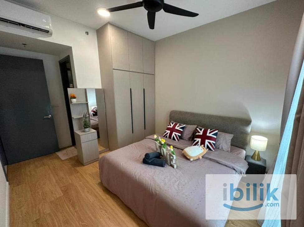 Female Master Room Sentul Point Suites Fully Furnished Free Utilities Free Cleaning KLCC HKL Mont Kiara Solaris Hartamas - Image 1