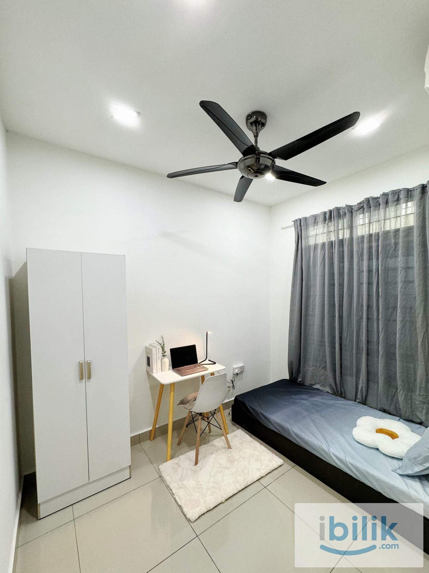 [Last Single MRT Room] Damansara Damai One Damansara Condo Fully Furnished with Window Ativo Plaza Bandar Utama - Image 1