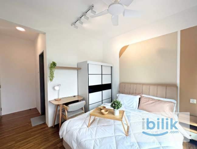 Female Master Room Sentul Point Suites Free Utilities Free Cleaning HKL KLCC Mcentura Maxim - Image 1