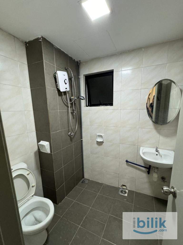 Female Single Room MRT 3mins walk Damansara Damai One Damansara Condo Muslim Friendly Ativo Plaza Bandar Utama PJ - Image 2