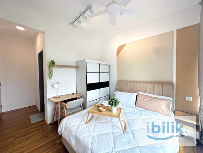 Walking distance Bus Stop Female Masterbedroom @ Sentul Point Suites Free utilities Free viewing HKL Hartamas Segambut - Image 1