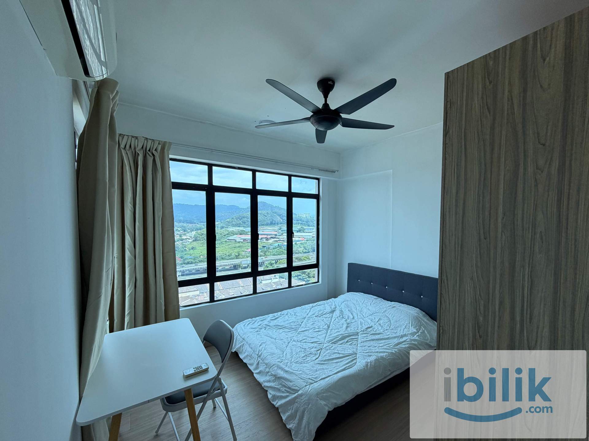 [3mins walk MRT] Female Master Room with Private Toilet One Damansara Condo TTDI Ativo Plaza Free Utilities Free Wifi - Image 2
