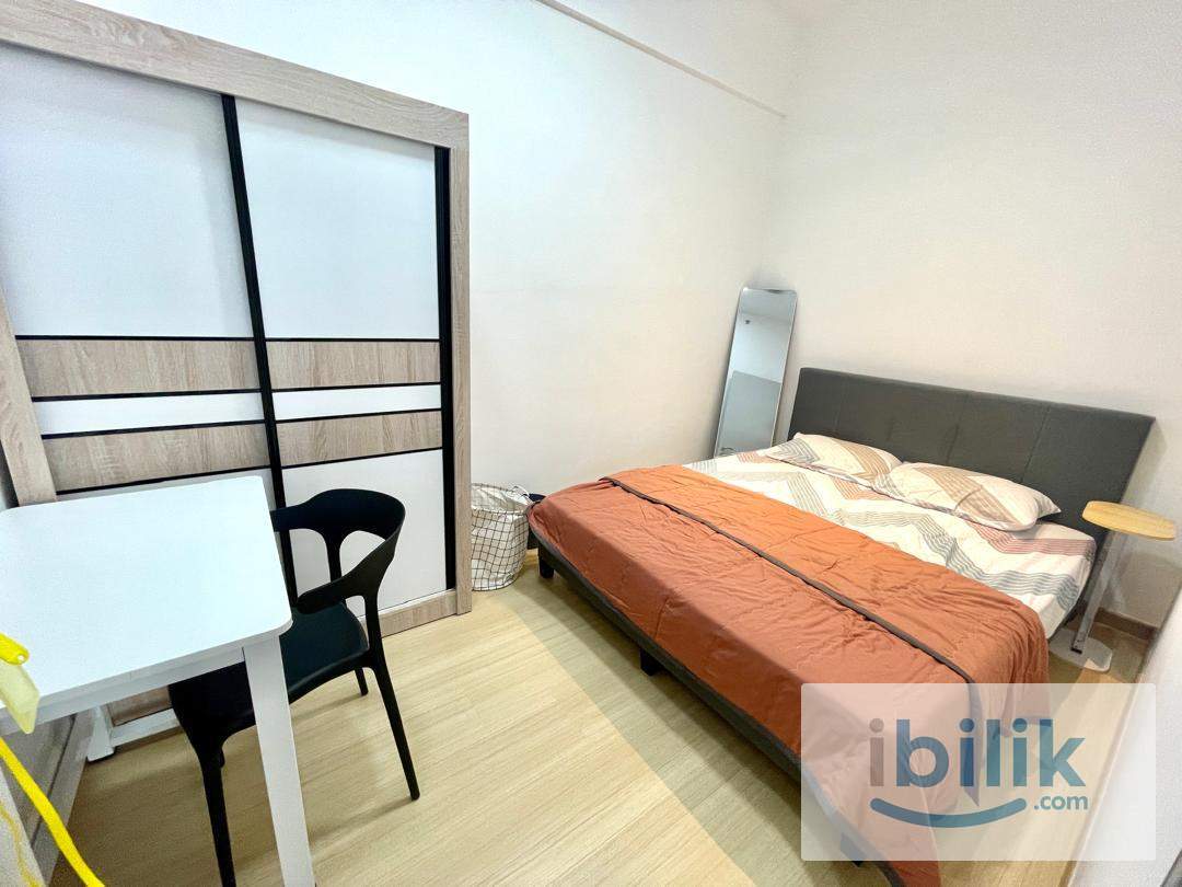 BeCentral2 Medium Queen @ i-City Mall @ Female Unit @ Condo for Rent @ Smart Lock - Image 3