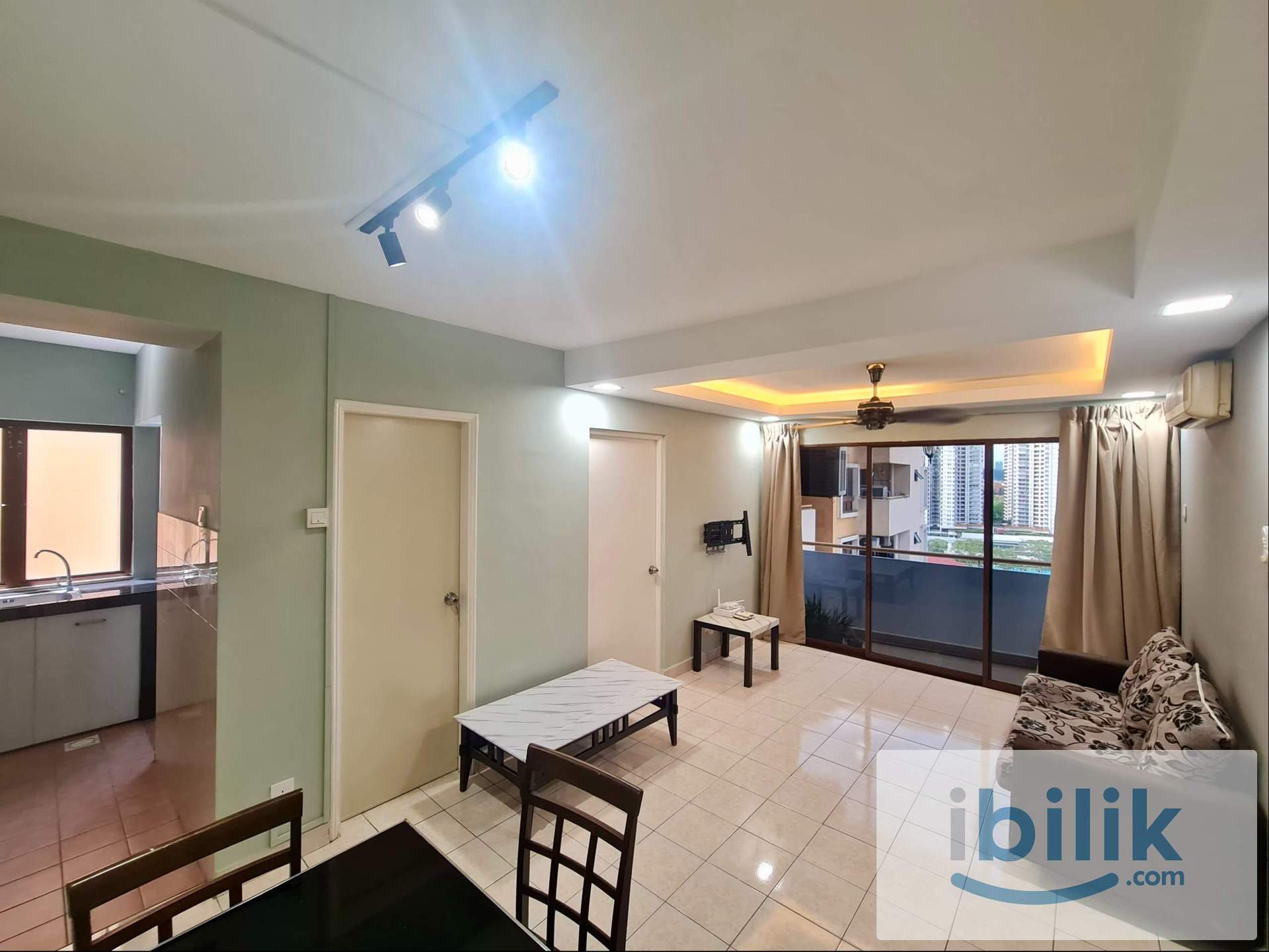 🚺 RM550 | Female Room @ Kota Damansara | Walk to MRT | Fully Furnished - Image 5