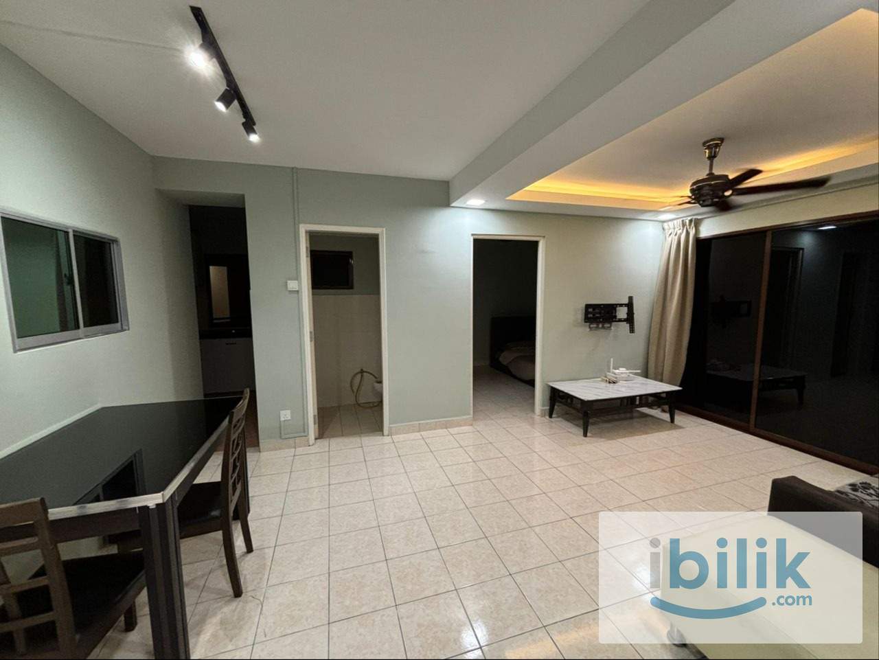 🚺 RM550 | Female Room @ Kota Damansara | Walk to Surian MRT | Fully Furnished - Image 4