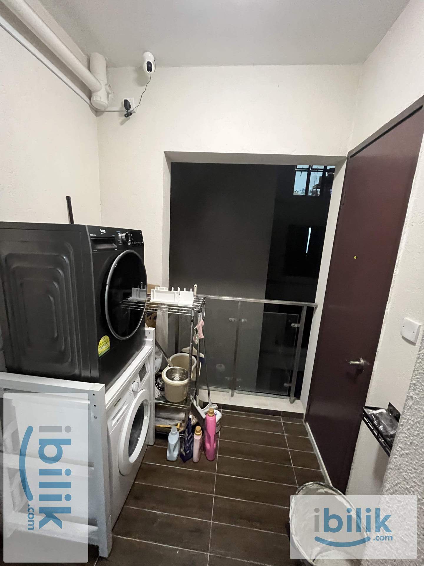 Danga Bay Full Seaview Master room with Balcony for Rent - Image 9