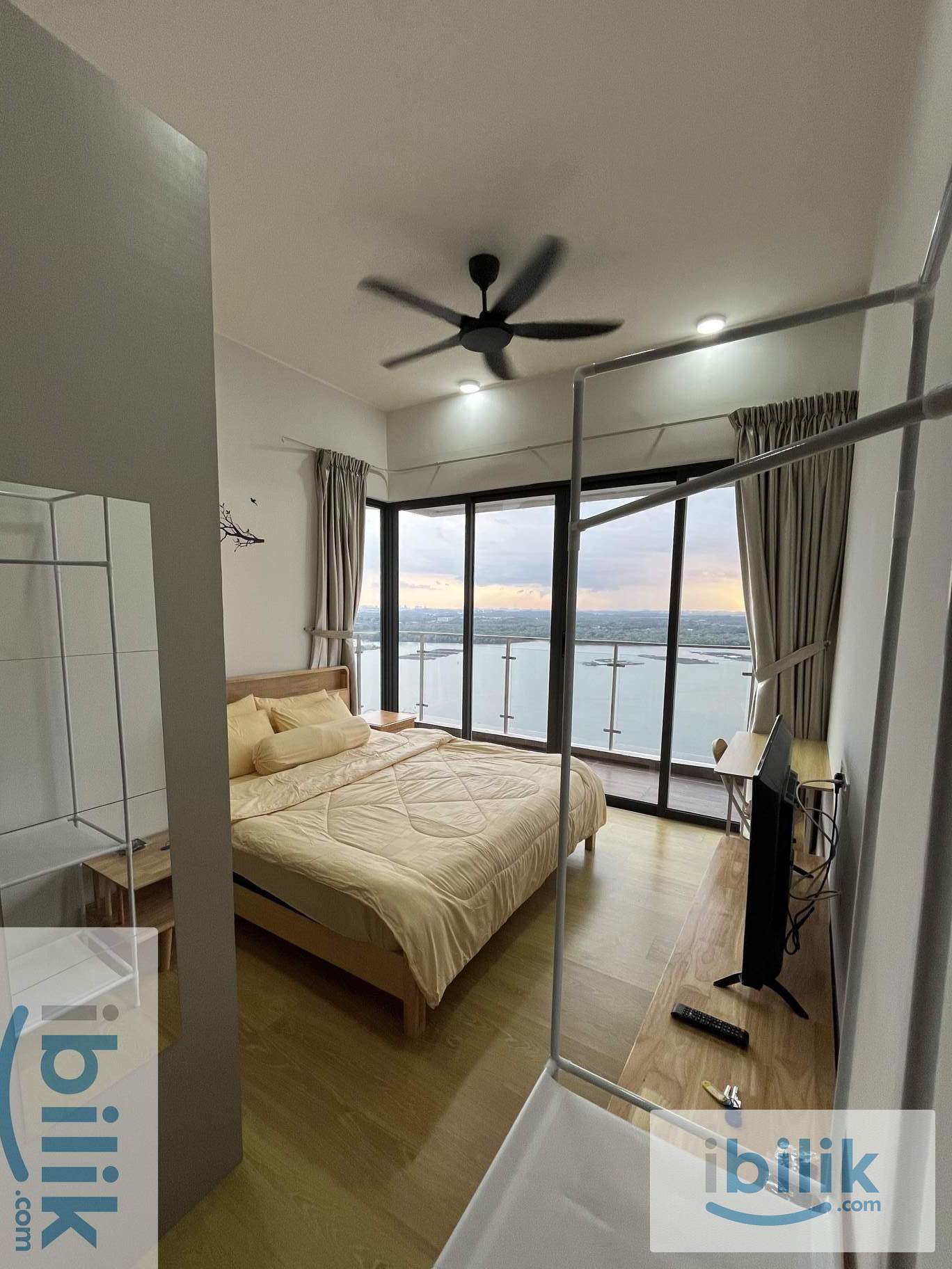 Danga Bay Full Seaview Master room with Balcony for Rent - Image 2