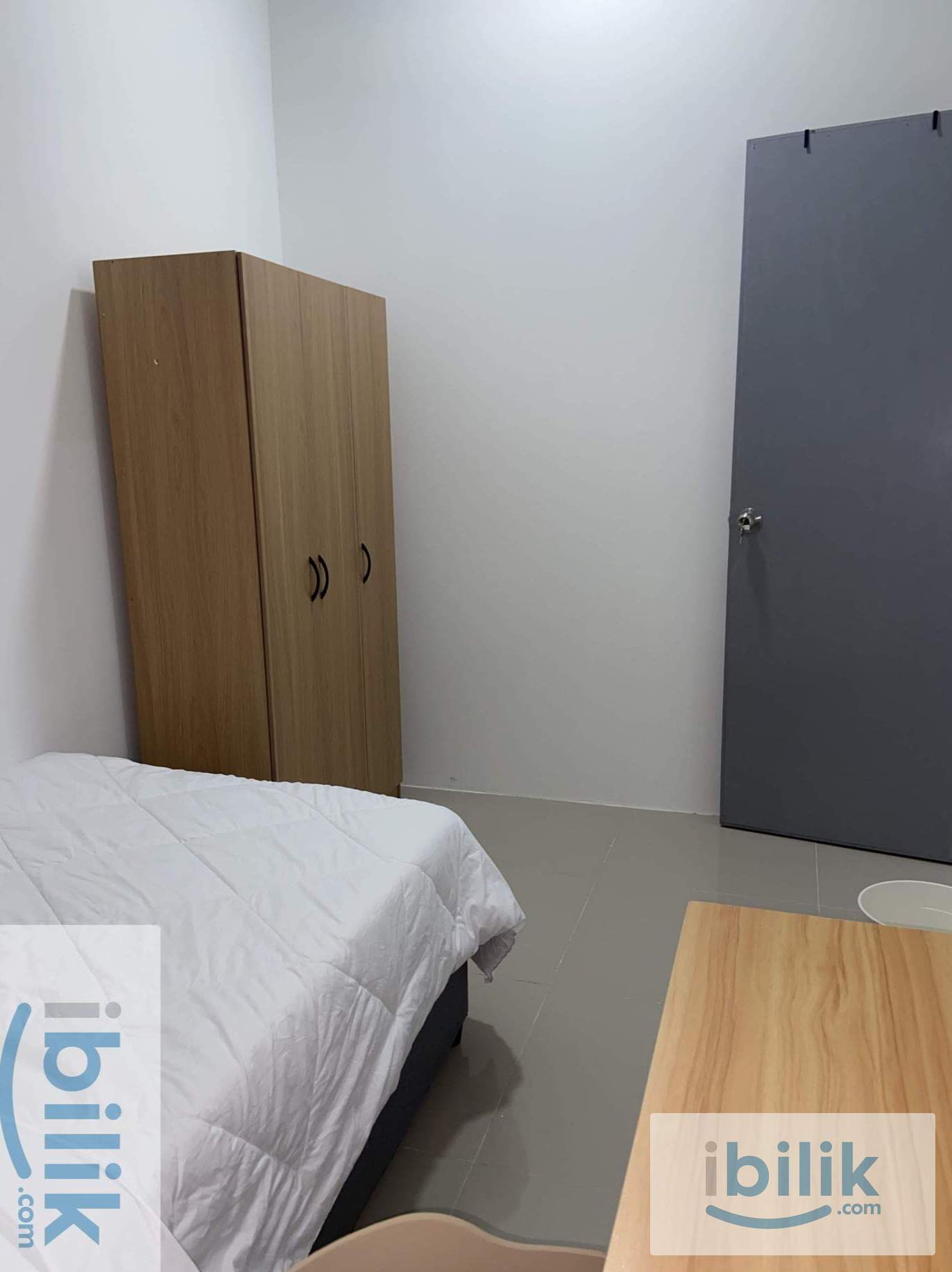 Cozy Room near UPM Uniten Hospital Serdang IOI Putrajaya - Image 3