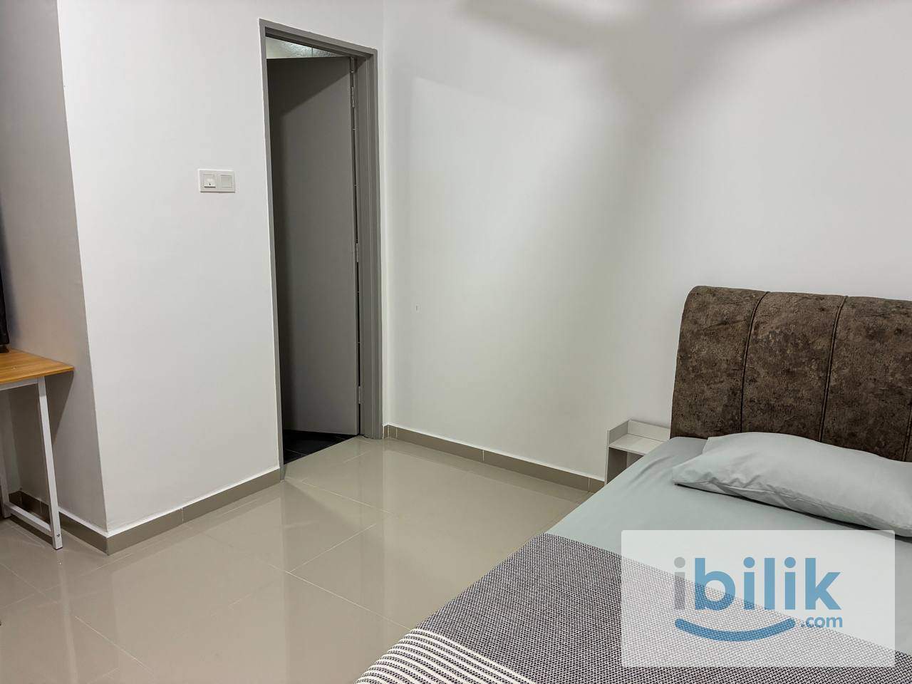 Premium Master Room Free Wifi near IOI Putrajaya UPM Uniten Hospital Serdang - Image 1