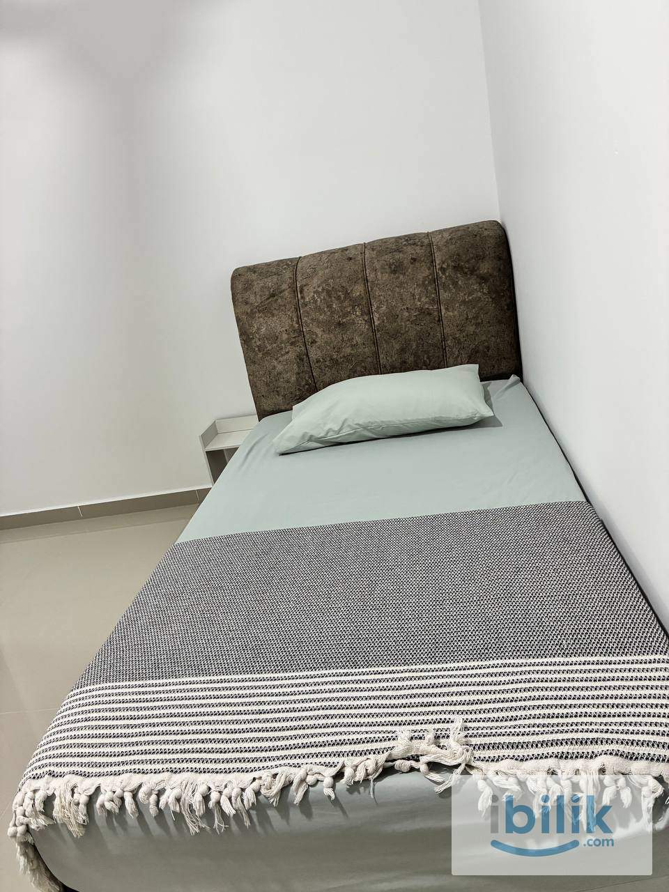 Premium Master Room Free Wifi near IOI Putrajaya UPM Uniten Hospital Serdang - Image 2