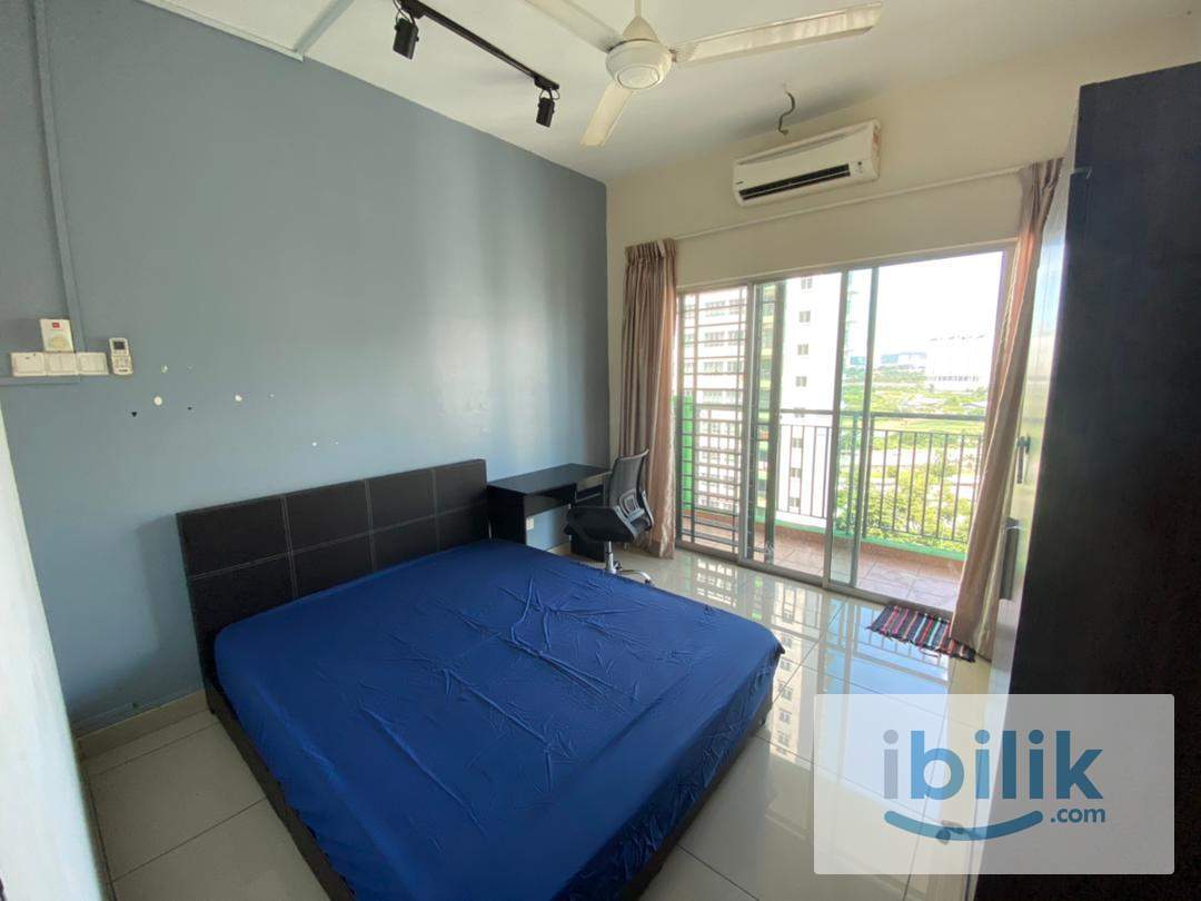 Balcony room,Mid valley,Pavillion,mall,KLCC,TRX,LRT,KTM,PJ,UM,Bukit jalil,Bangsar,Sunway,ioi mall - Image 2