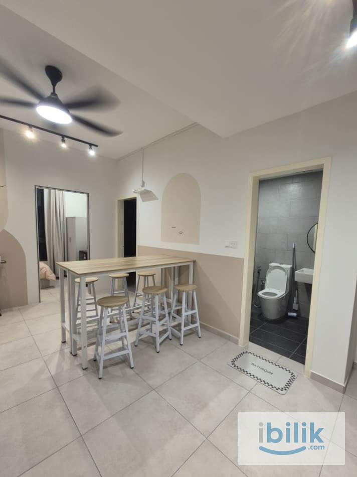 Master Room (Female Only) - Image 3