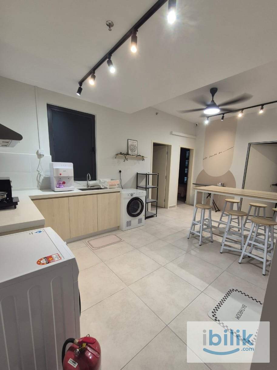 Master Room (Female Only) - Image 4