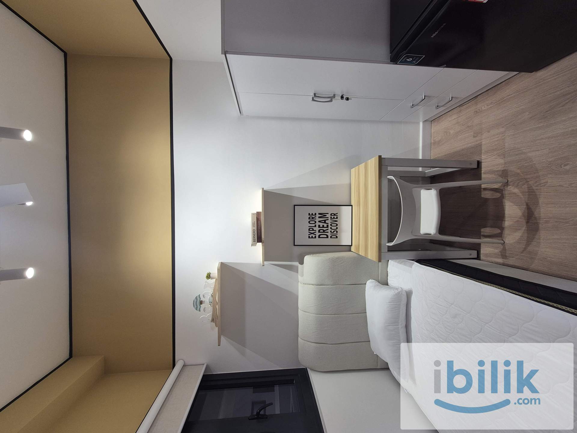 Male Medium Room to Rent - Image 4