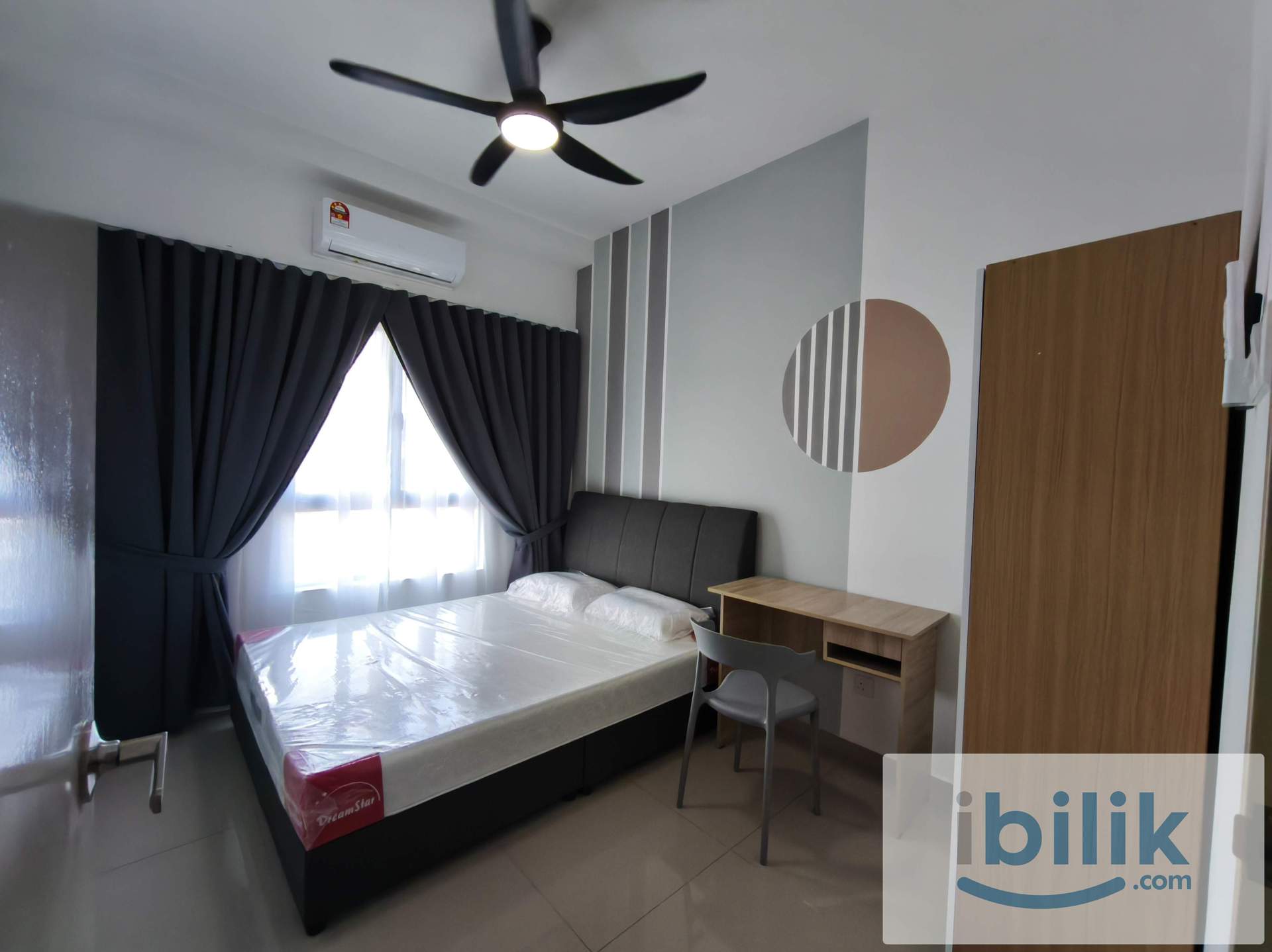 METRO CHERAS MEDIUM ROOM | CLEAN ROOM WITH WASHER DRYER NEAR MRT STATION  - Image 1