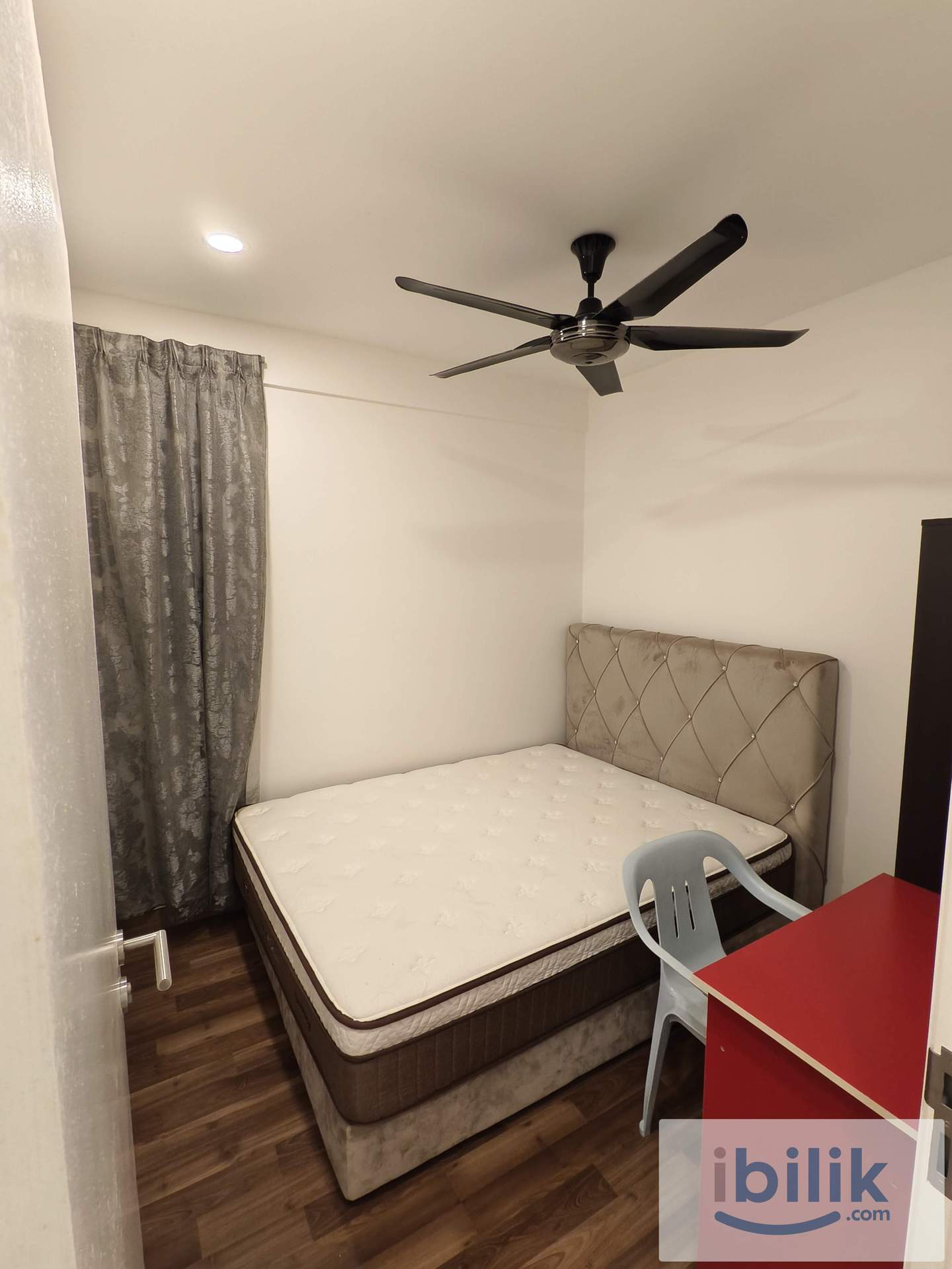 (Utilities included) Fully furnish Middle room for 2 person - Image 1