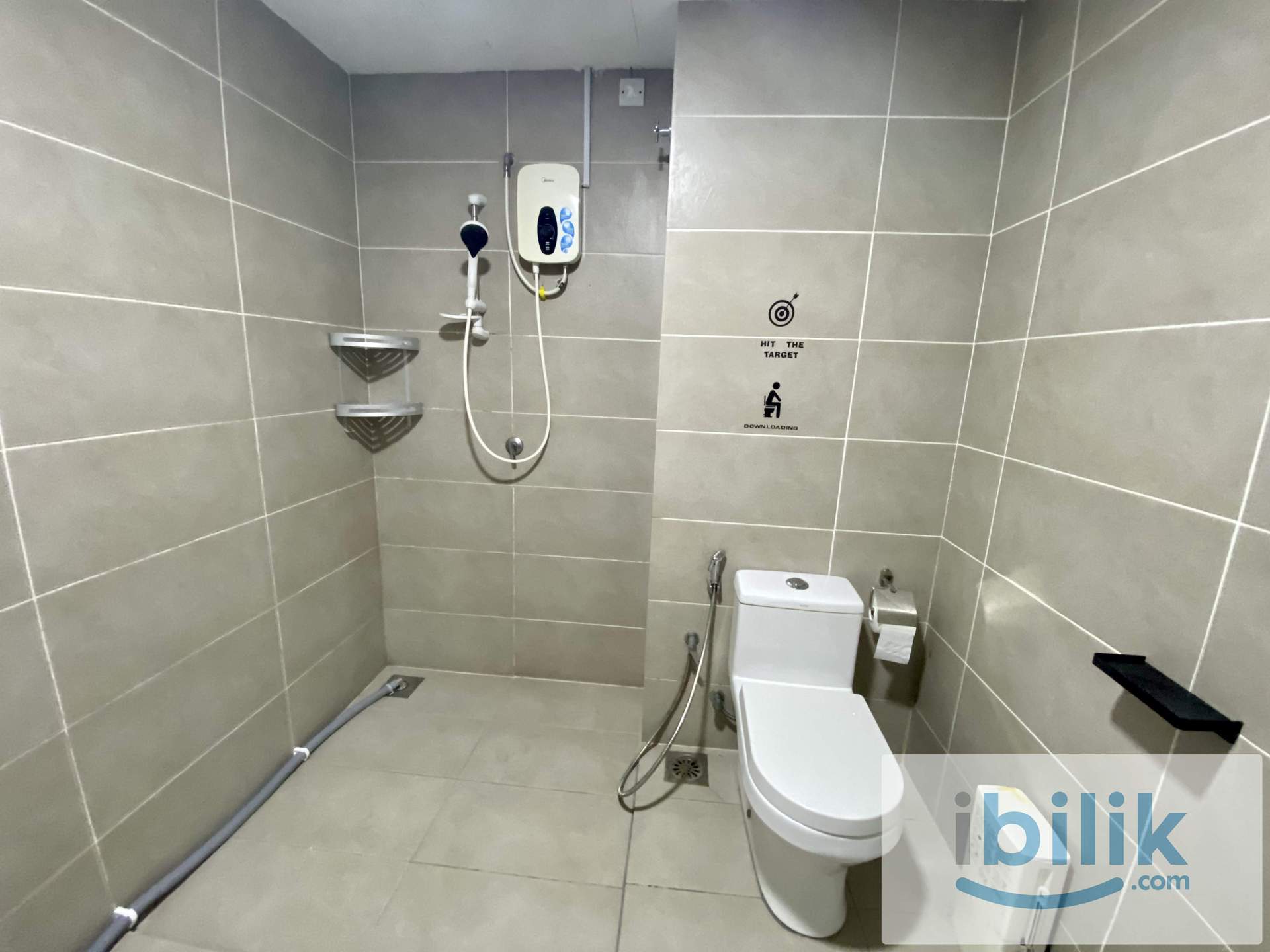D'sara Sentral/SOVO - Middle room for rent - Linked to MRT Kampung Selamat - Image 3