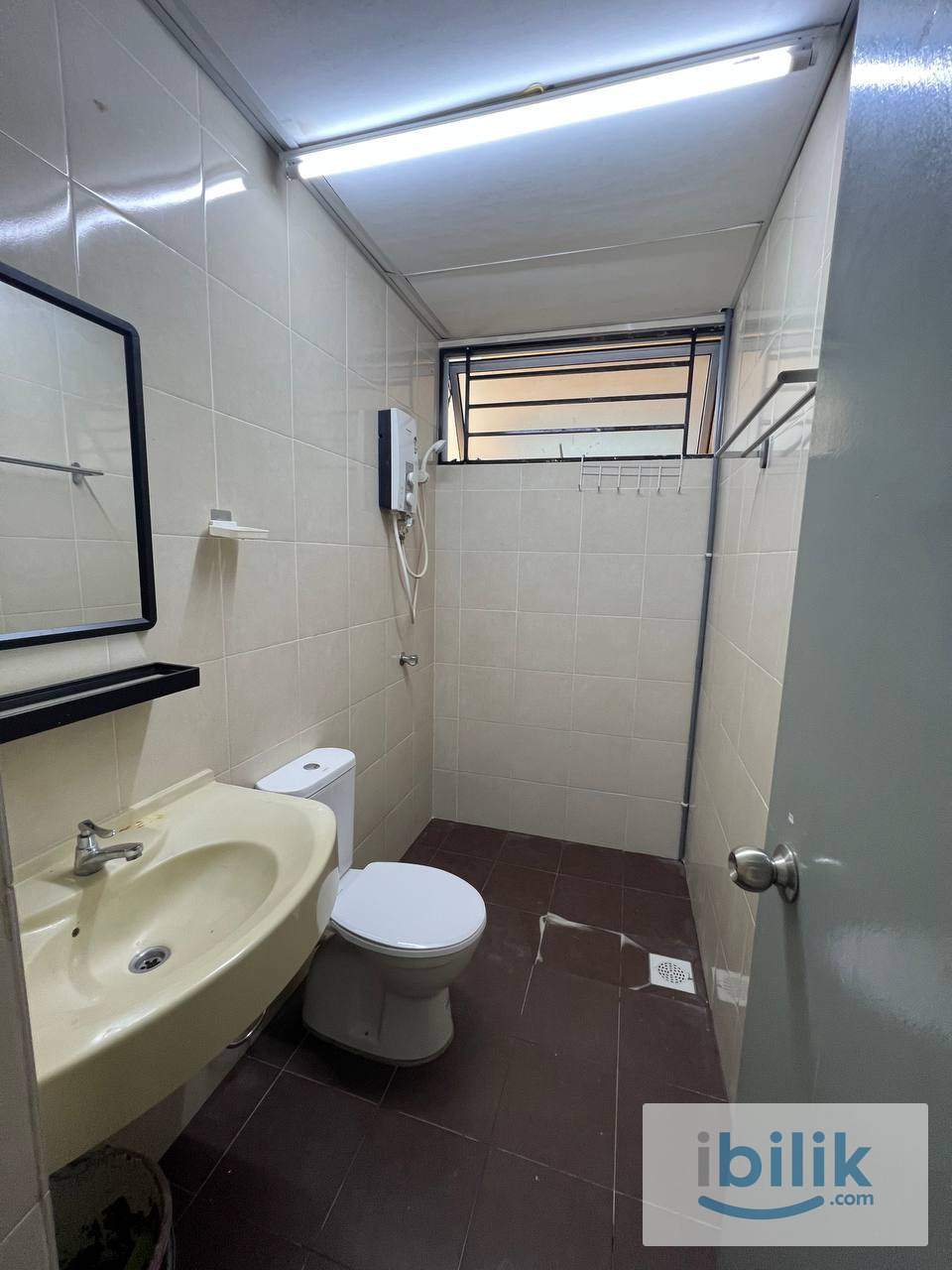 PV20 Condo , Setapak🔥 Fully Furnished Room + WiFi + Aircond  - Image 8