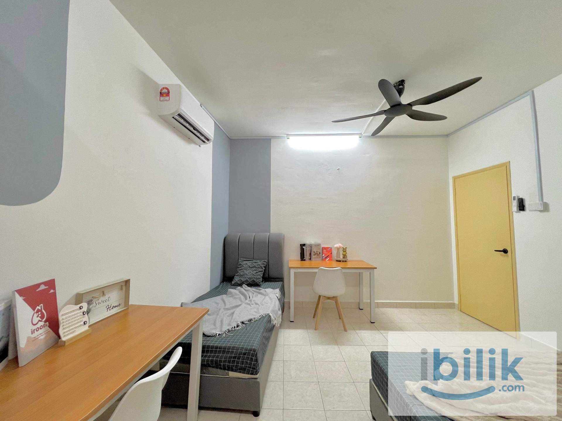 Palm Spring – 🚉 Just Minutes to MRT Surian | Master Room Available - Image 3