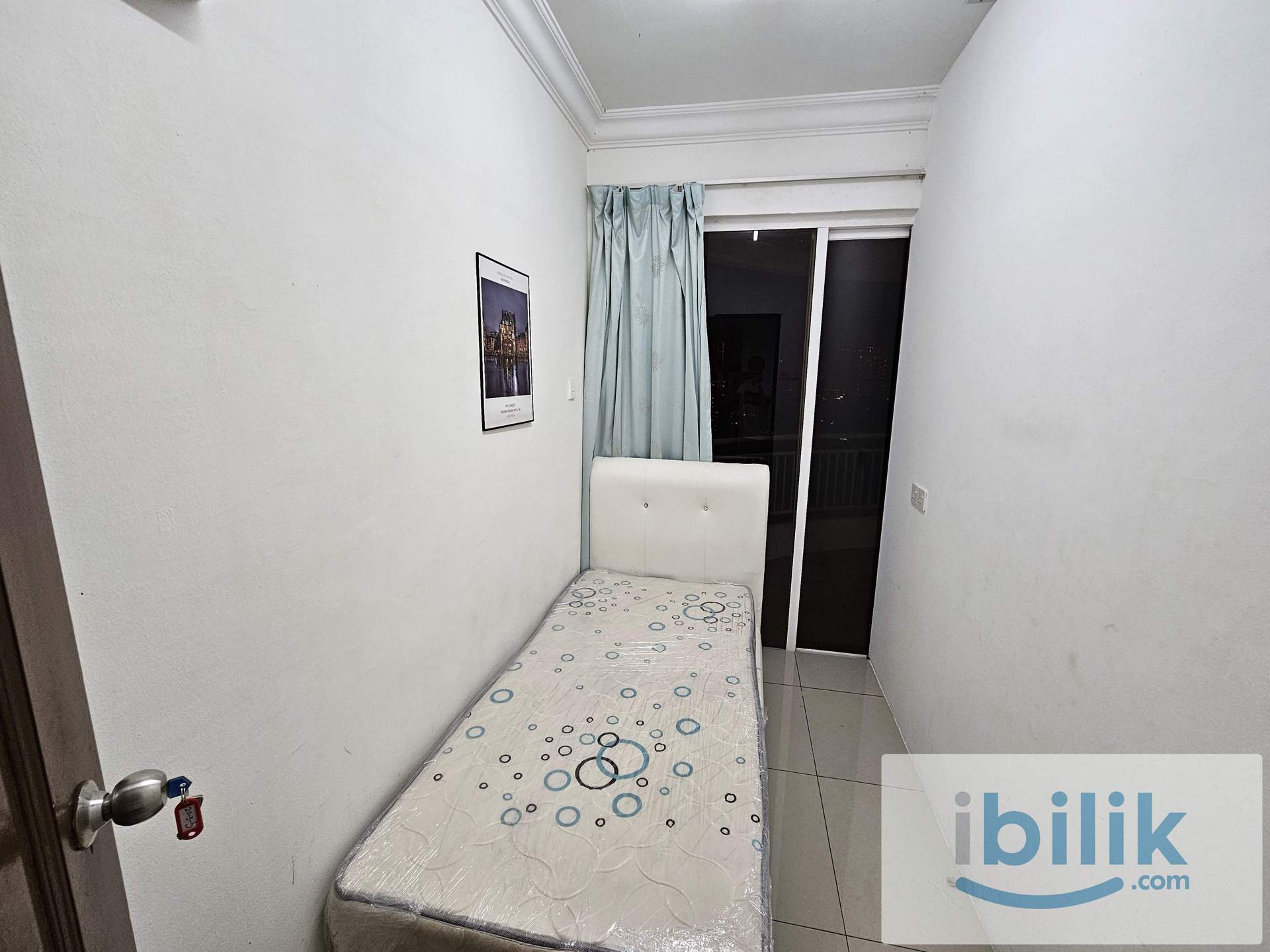 Gurney Park aircond furnish single room included utilities - Image 2